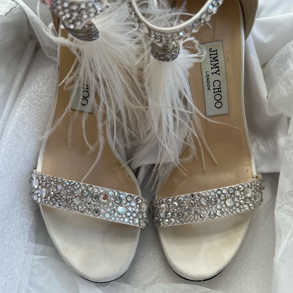 EUC JIMMY CHOO Viola Crystal Embellished feather-trimmed satin sandals $2,295 - Picture 9 of 16